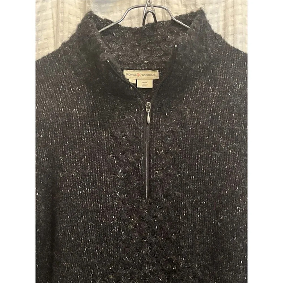 Royal Robins Woman’s Small Wool Blend Black Heather 1/4 Zip Pullover Sweater K5 - Picture 2 of 10